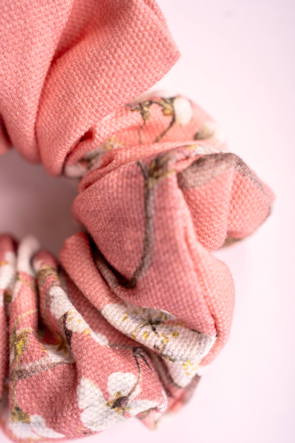 Scrunchie Pink Flower